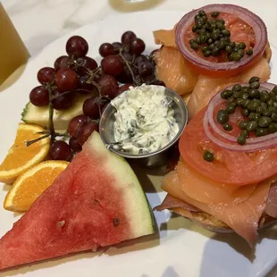 Salmon bagel with fruits ! So yum. Loved the spread.