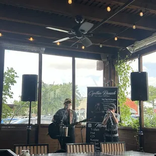 Live music with Cynthia Rausch!