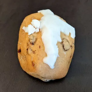 04/08/22 Hot Cross Buns