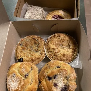 Muffins, mini-pies, coconut bar