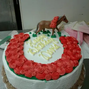 Fresh, beautifully decorated cakes, made to order, small &amp; local shop, willing to make the customer happy