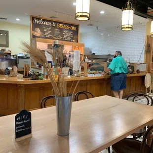 Love this BOO location! So convenient on my way to FQ!