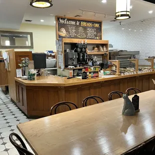 ramen and noodles, interior