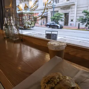 Eggs O'Vegan and iced latte with a view