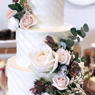 a three tiered wedding cake