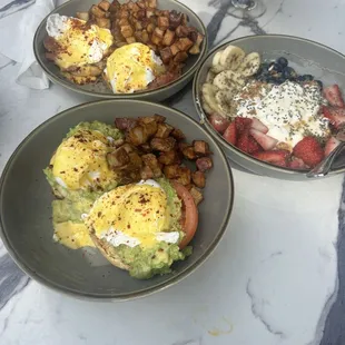 Cali Benedict, regular Benedict, yogurt bowl with chia seeds