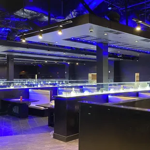 sushi and sashimi, interior