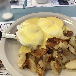 Eggs Benedict and home fries - August 2021