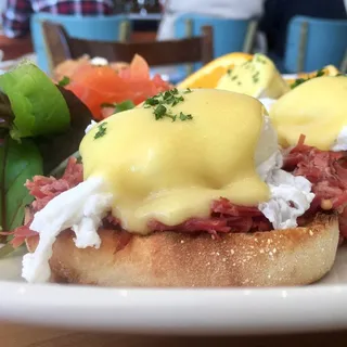 Corned Beef Benedict