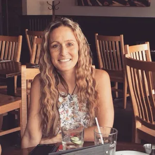 Tina H.