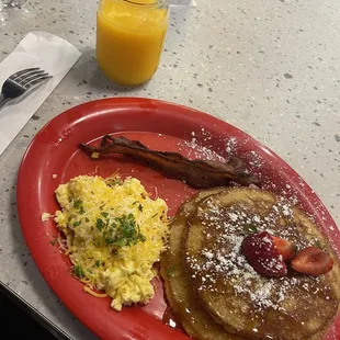 Classic Buttermilk Pancake Plate