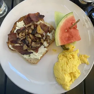 Mushroom Toast