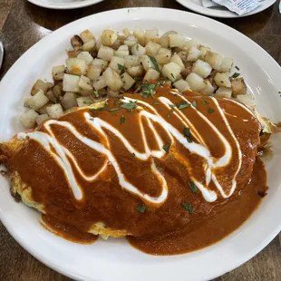 Southwest Omelet with House Potatoes