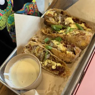Breakfast Eggrolls