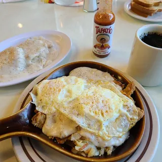 Country Fried Steak Skillet