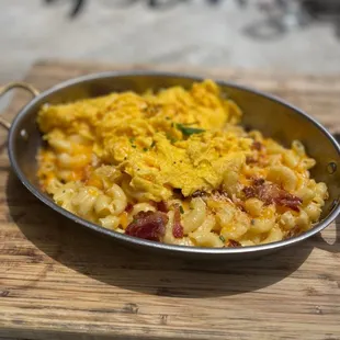 Breakfast Bacon Mac and Cheese