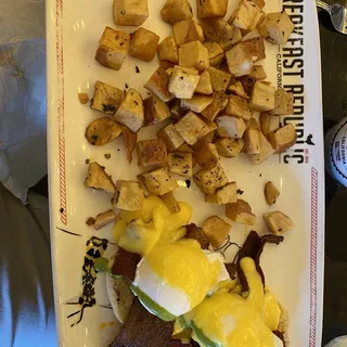 Jurassic Pork Benedict