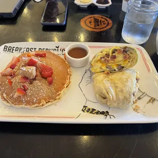 Strawberry Cheesecake Pancakes