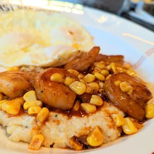 Close up of my shrimp and grits. Breakfast Republic
