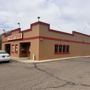 Outside Los Pollos Hermanos still operates