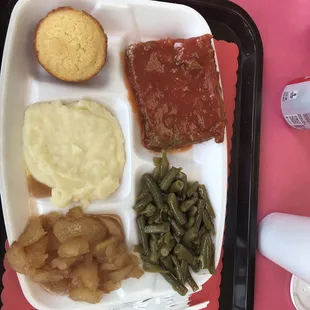 Meatloaf, green beans, creamed potatoes, apples, and cornbread
