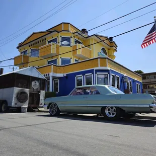 Exterior with smoker