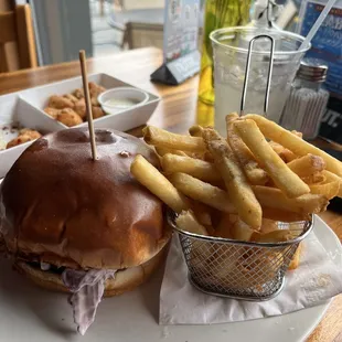 BBQ Pulled Pork sandwhich with regular Fries