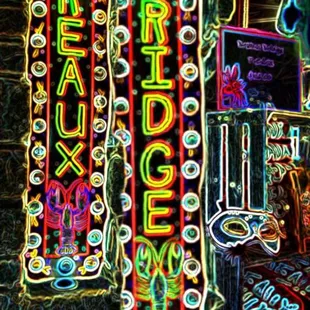 Shrimp, clams,muscles and a variety of crab. All at a great price and I promise we won't disappoint.