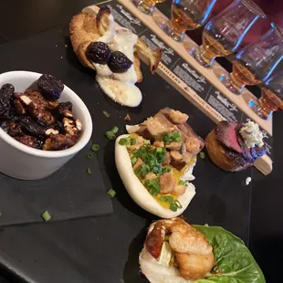 The cask flight and food pairing!