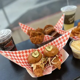 IG: happyfoodieoc