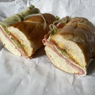 The Italian (TikTok: @justandyvu)