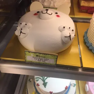 Snow Bear Cake (7")