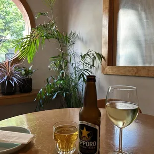 Happy hour Sapporo and white wine