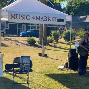 Plan to have a picnic at the market while listening to live music!