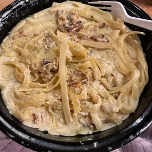 Fettuccine Alfredo