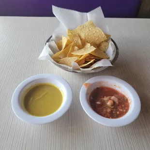 Chips con salsa...