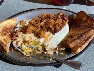 Vinnys Smoke-N-Grille