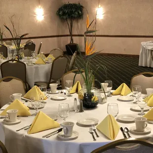 A wedding in our Topaz Room!