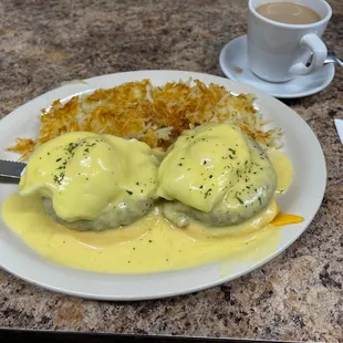 Crab Cakes Benedict