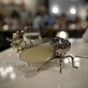 Bee cocktail
