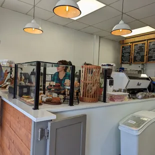 Small front retail display