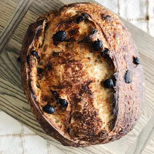 Golden Raisin Fennel Sourdough