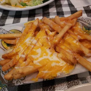 Cheese fries