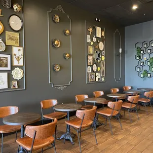 Inside Corner Seating