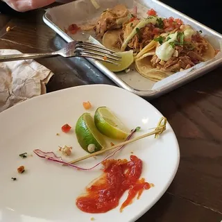 CARNITAS TACOS