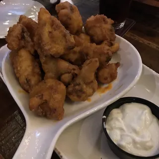 BUFFALO CAULIFLOWER PITA