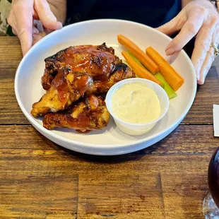 Maple Sriracha BBQ Wings