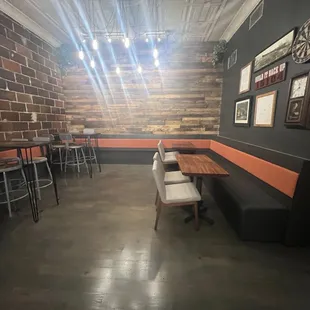 Sitting area 1