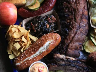 Half Liter Beer & BBQ Hall