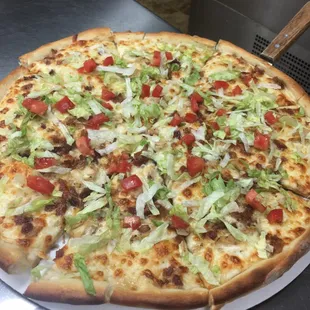 Taco pizza